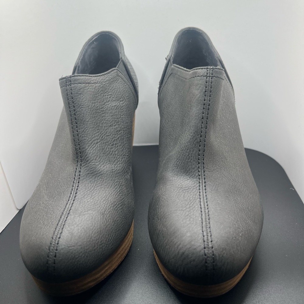 Gray Leather Ankle Booties‎